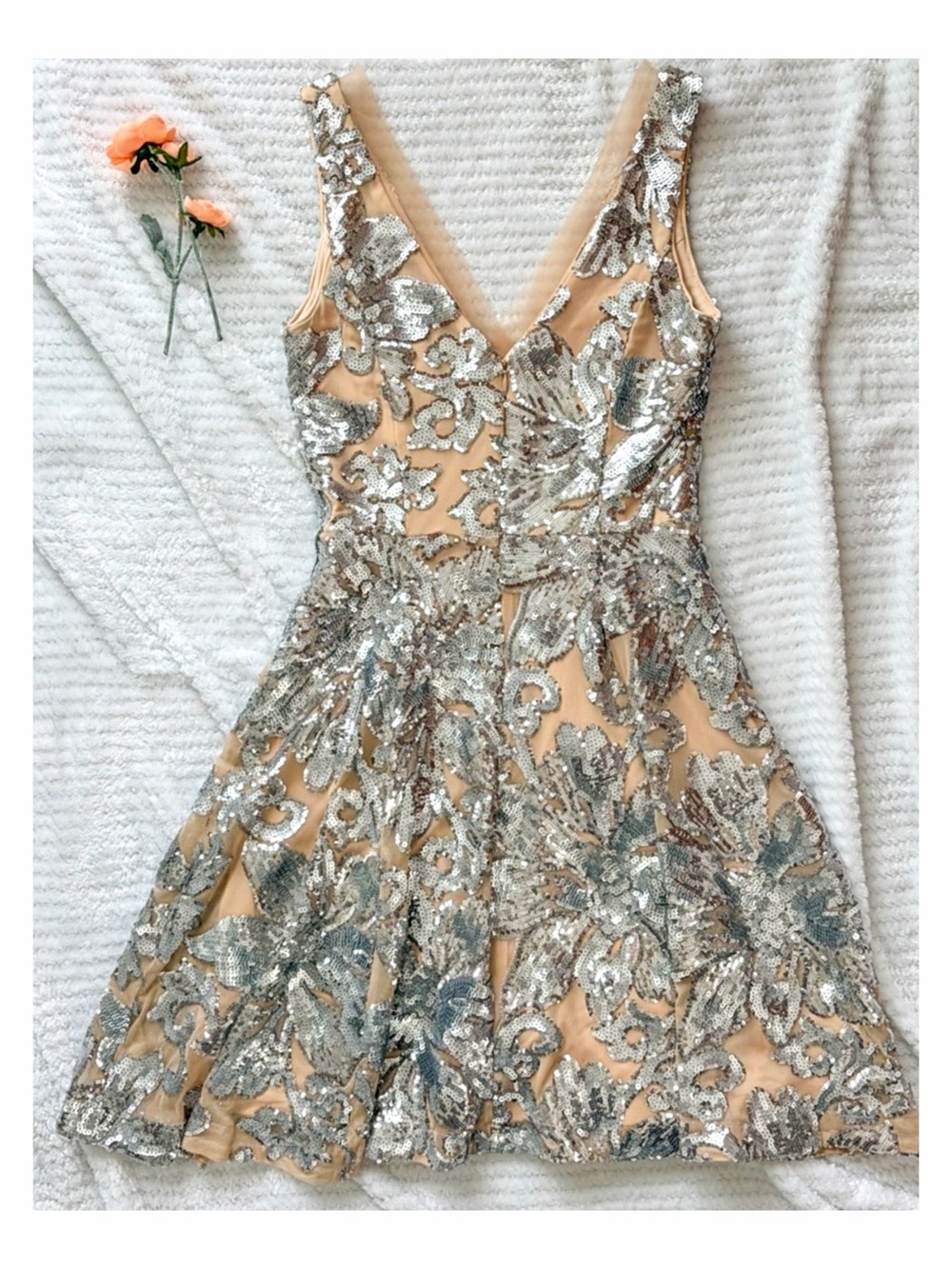 Belle Badgley Mischka Fit & Flare Dress Size 2 Sequined Floral Dress - Picture 2 of 6